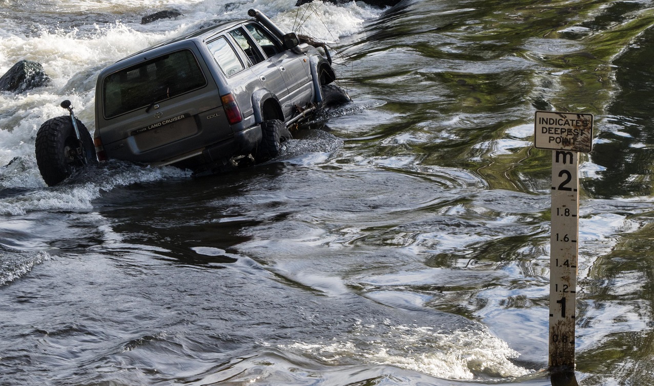 when-to-cross-information-about-crossing-cahills-crossing