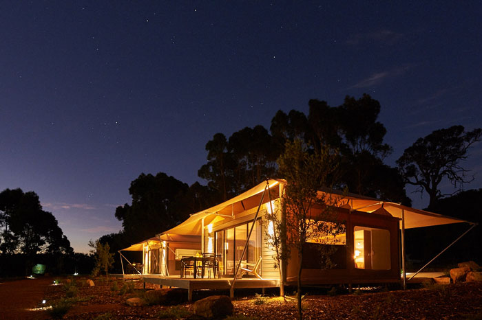 5-day-litchfield,-katherine,-kakadu-and-arnhem-land-tour-cooinda-lodge