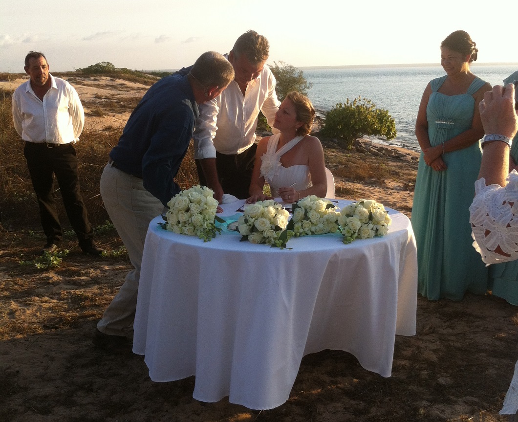 an-outback-wedding-cobourg-peninsula