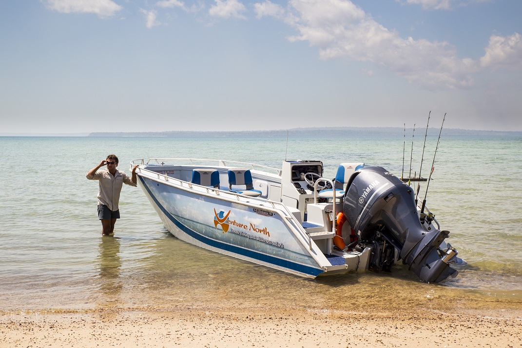 cobourg-fishing-safari-boat-barlu