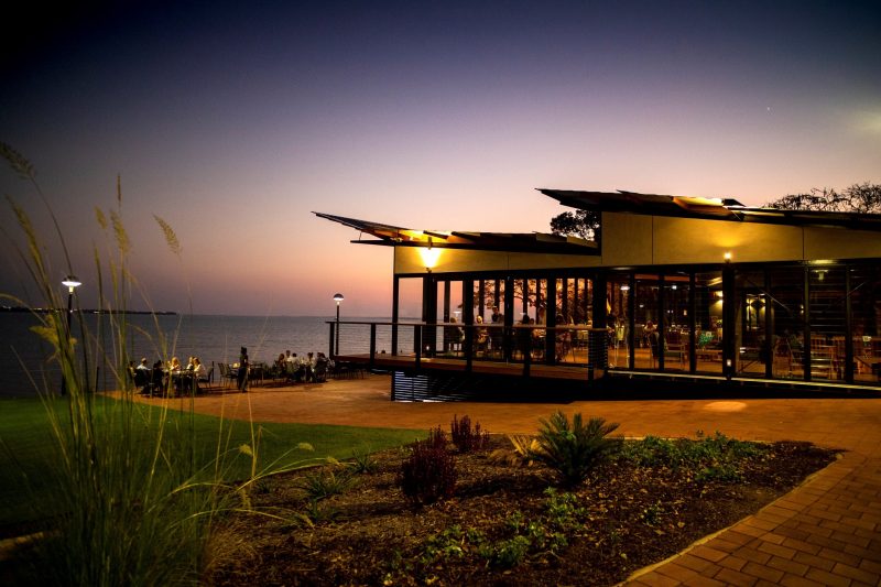 pee_wees_at_the_point_sunset